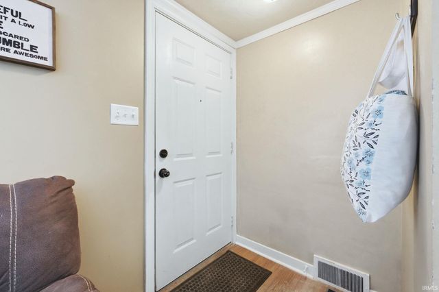 4715 S Wayne Avenue, Fort Wayne, IN 46807