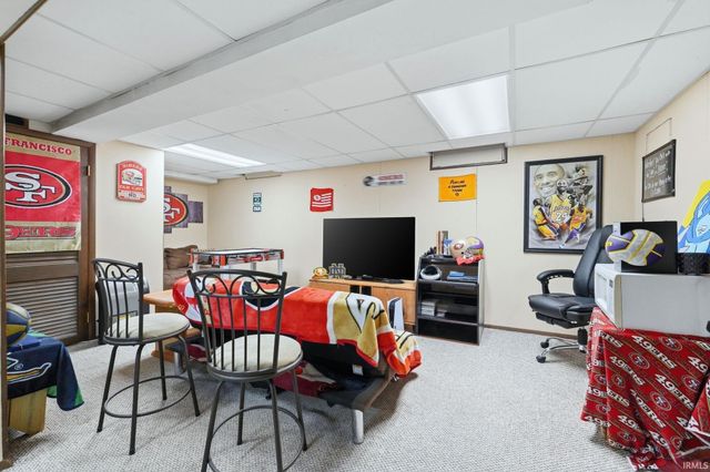 4715 S Wayne Avenue, Fort Wayne, IN 46807