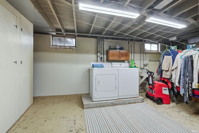 4715 S Wayne Avenue, Fort Wayne, IN 46807