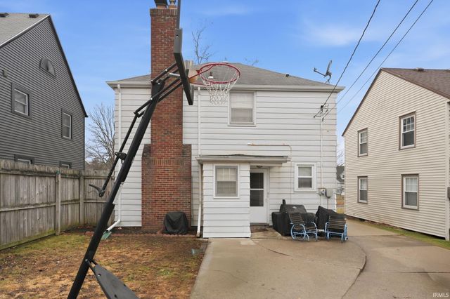 4715 S Wayne Avenue, Fort Wayne, IN 46807