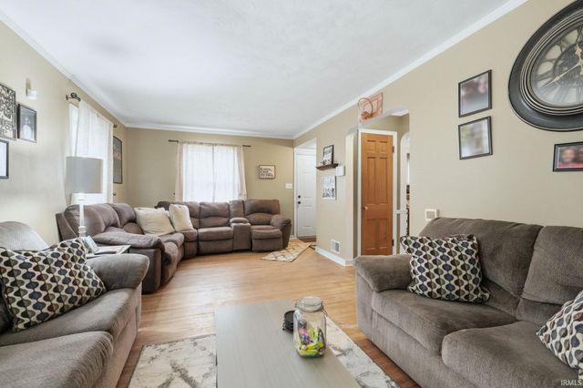 4715 S Wayne Avenue, Fort Wayne, IN 46807