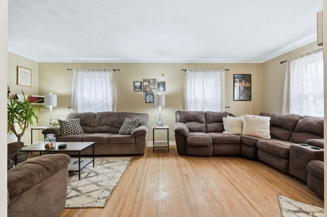 4715 S Wayne Avenue, Fort Wayne, IN 46807