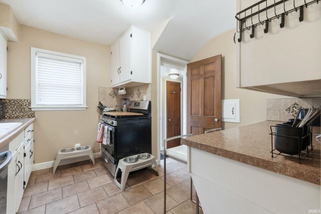 4715 S Wayne Avenue, Fort Wayne, IN 46807