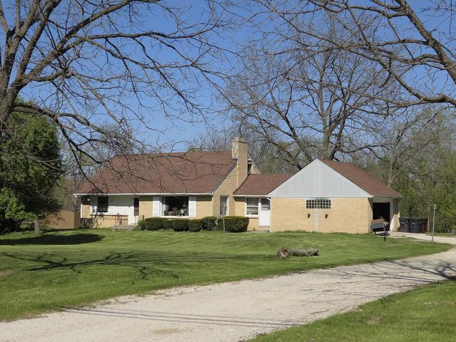 4120 S 124th STREET, Greenfield, WI 53228