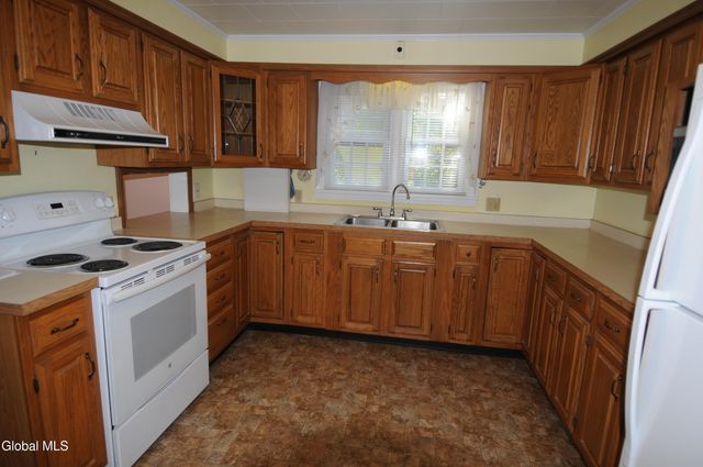 7381 Church Road, Guilderland, NY 12306