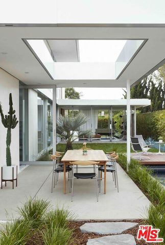 527 7th Street, Santa Monica, CA 90402