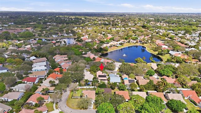 3800 Riverside Way, Delray Beach, FL 33445