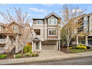 9445 Nw HARVEST HILL Dr, Portland, OR 97229