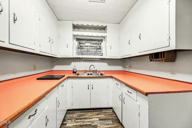 1324 Seays Road, Liberty, NC 27298