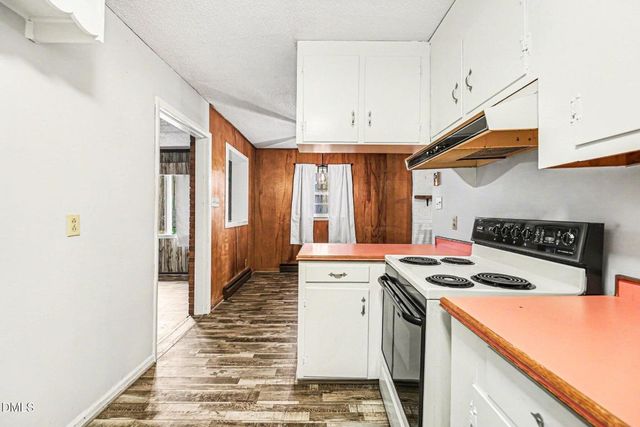 1324 Seays Road, Liberty, NC 27298