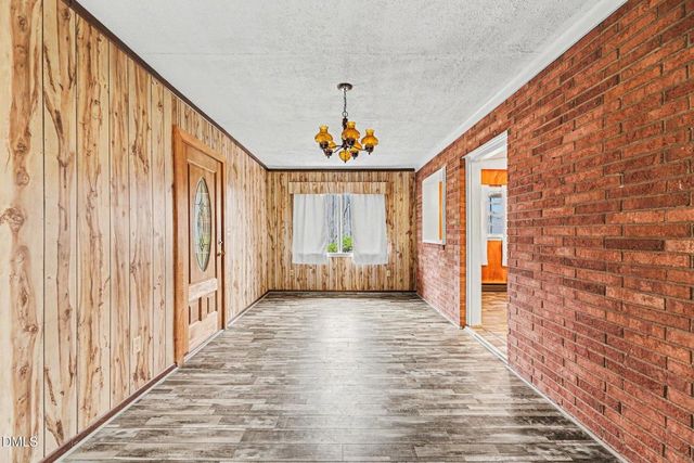 1324 Seays Road, Liberty, NC 27298