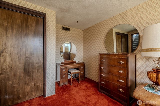 1810 9th Street NE, East Wenatchee, WA 98802