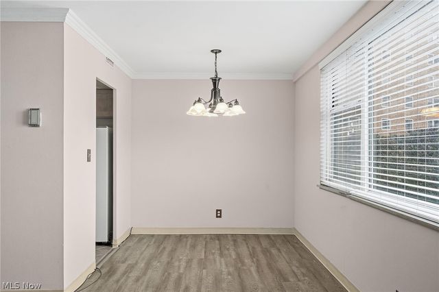 11850 Edgewater Drive 110, Lakewood, OH 44107