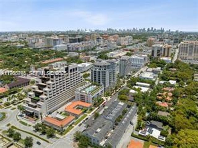 515 Valencia Ave 303, Coral Gables, FL 33134