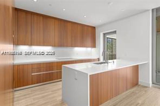 515 Valencia Ave 303, Coral Gables, FL 33134