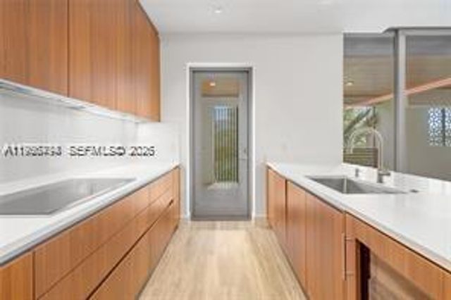 515 Valencia Ave 303, Coral Gables, FL 33134