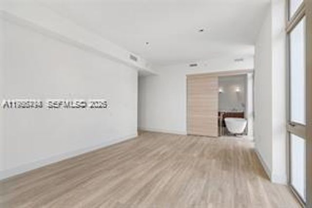 515 Valencia Ave 303, Coral Gables, FL 33134