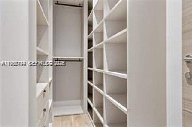 515 Valencia Ave 303, Coral Gables, FL 33134