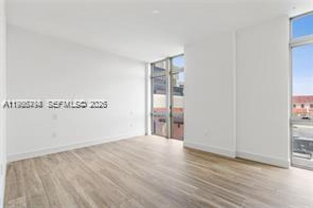 515 Valencia Ave 303, Coral Gables, FL 33134