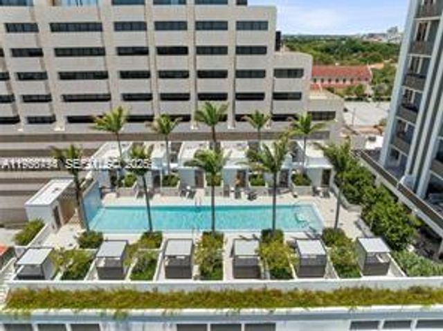 515 Valencia Ave 303, Coral Gables, FL 33134