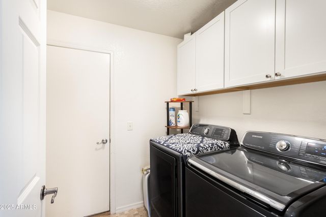 2186 SANTA FE Trail, Sierra Vista, AZ 85635