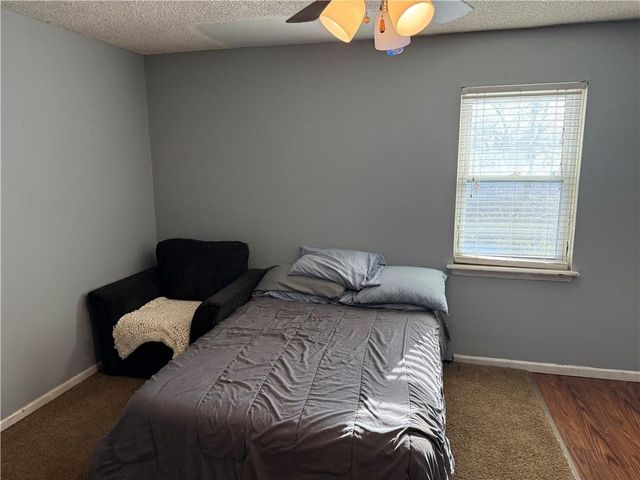 9201 W 48th Terrace, Merriam, KS 66203