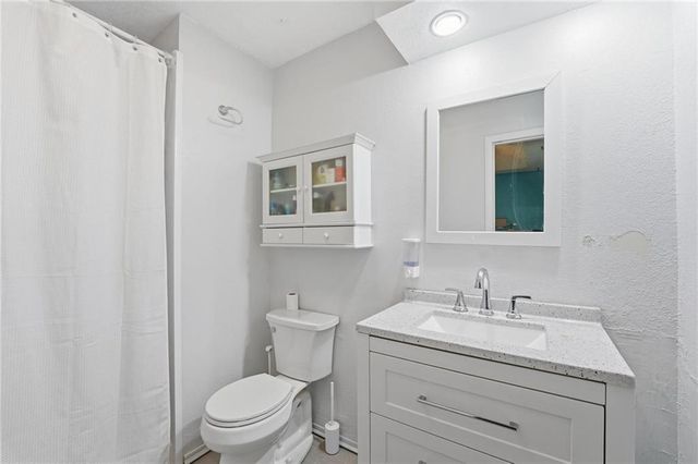 9201 W 48th Terrace, Merriam, KS 66203