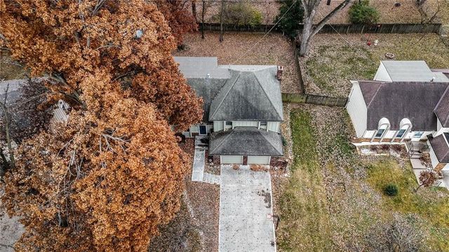 9201 W 48th Terrace, Merriam, KS 66203