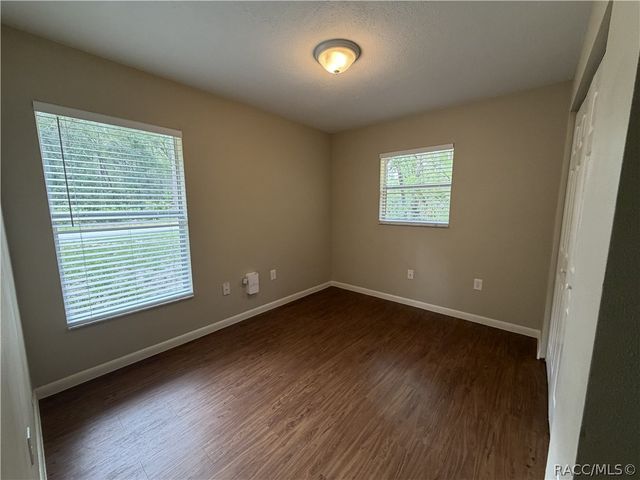 9620 W Gardeners Lane, Crystal River, FL 34428