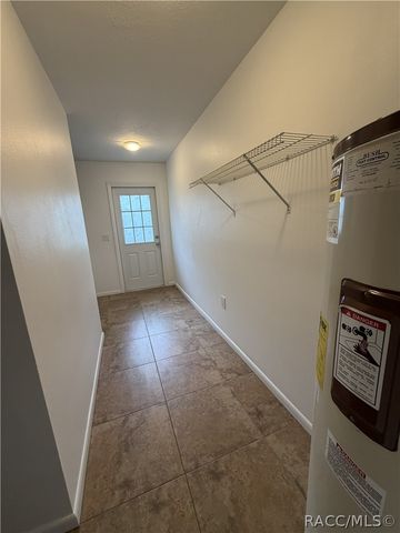 9620 W Gardeners Lane, Crystal River, FL 34428