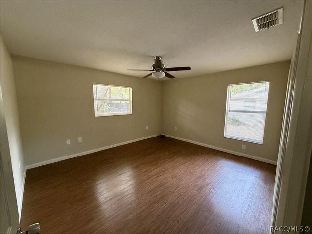 9620 W Gardeners Lane, Crystal River, FL 34428