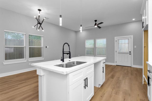 6918 Dumble Street B, Houston, TX 77021