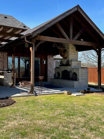 138 Tananger Springs Drive, Denison, TX 75021