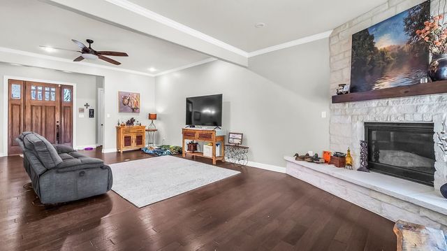 138 Tananger Springs Drive, Denison, TX 75021