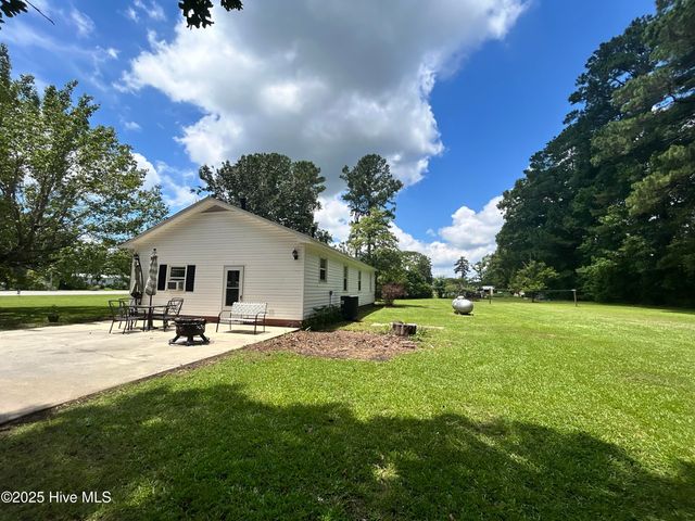 8917 Us 264 Hwy E, Washington, NC 27889