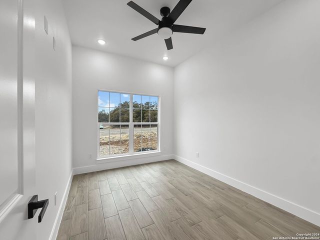 111 S Jesse Stiff, Blanco, TX 78606