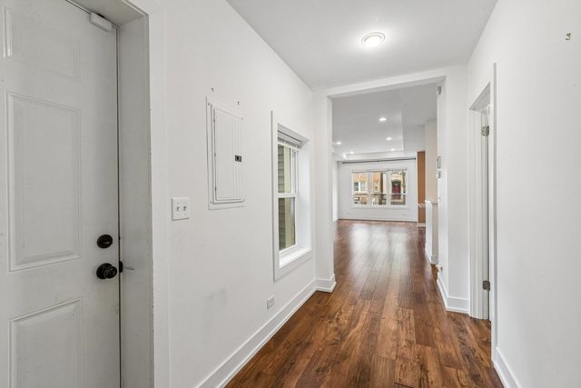 126 N Leamington Avenue, Chicago, IL 60644