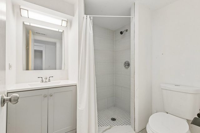 126 N Leamington Avenue, Chicago, IL 60644