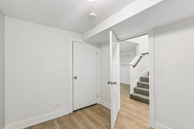126 N Leamington Avenue, Chicago, IL 60644