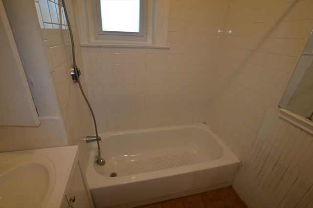 15 Lynde 12.5, Salem, MA 01970