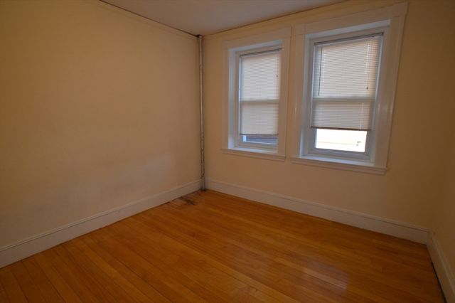15 Lynde 12.5, Salem, MA 01970