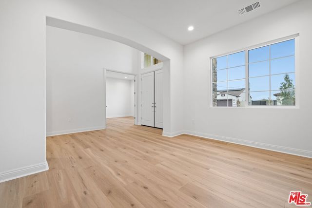 3617 Pathway Court, Bakersfield, CA 93311