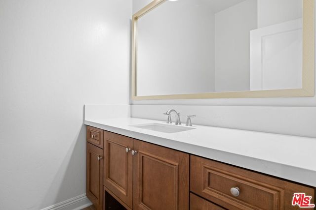 3617 Pathway Court, Bakersfield, CA 93311