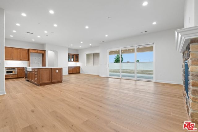 3617 Pathway Court, Bakersfield, CA 93311