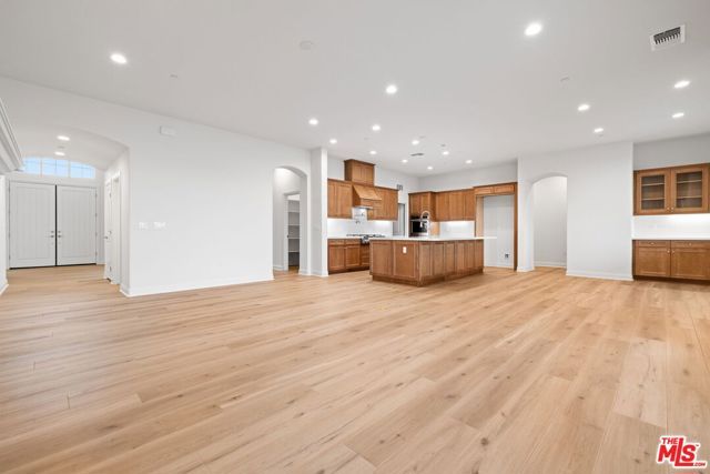 3617 Pathway Court, Bakersfield, CA 93311