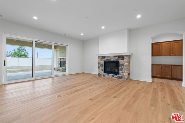 3617 Pathway Court, Bakersfield, CA 93311