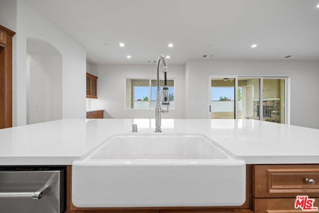 3617 Pathway Court, Bakersfield, CA 93311