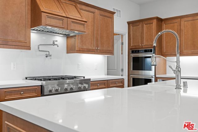 3617 Pathway Court, Bakersfield, CA 93311