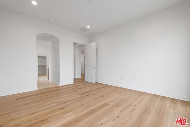 3617 Pathway Court, Bakersfield, CA 93311