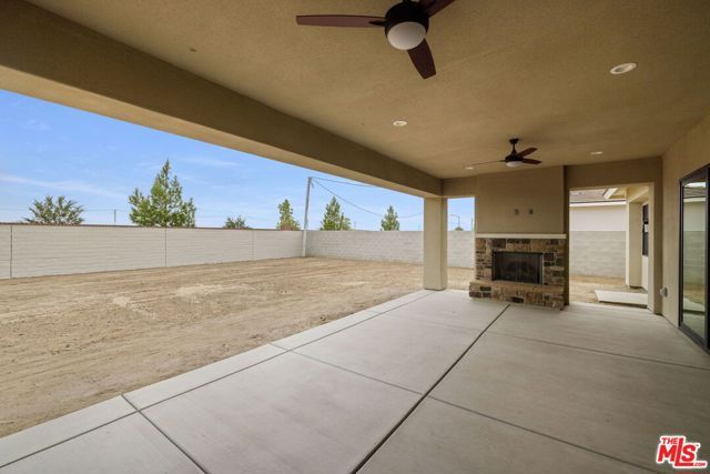 3617 Pathway Court, Bakersfield, CA 93311